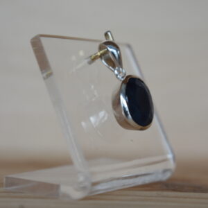 Steinschmuck