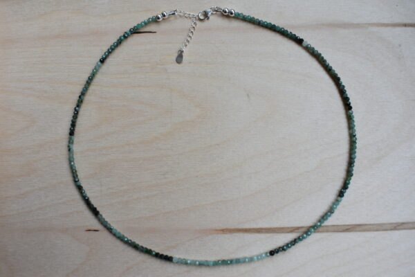 Steinschmuck