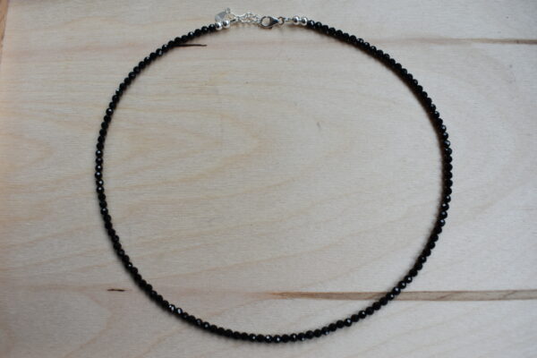 Steinschmuck