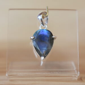 Steinschmuck