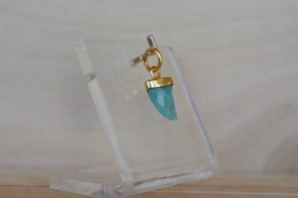 Steinschmuck