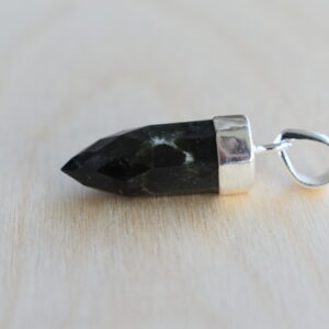 Steinschmuck