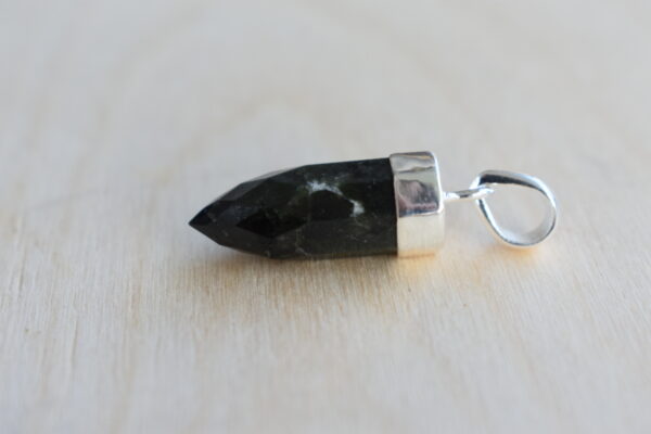 Steinschmuck