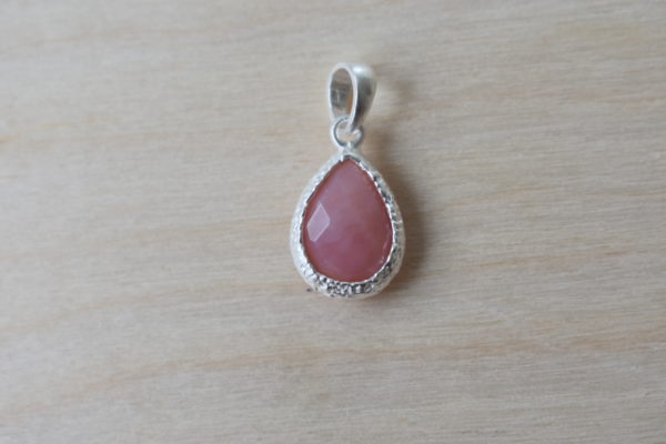 Anhänger Andenopal pink