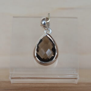Steinschmuck