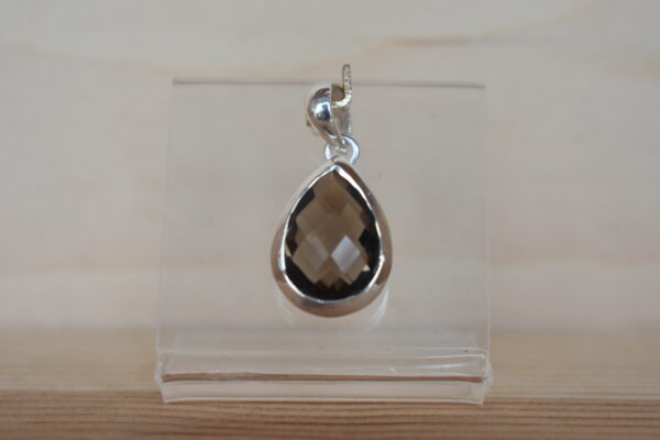 Steinschmuck