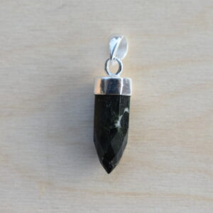 Steinschmuck