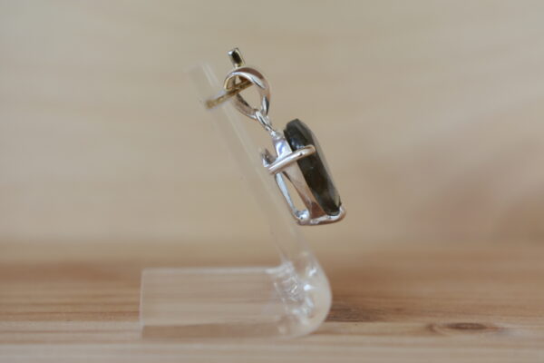 Steinschmuck