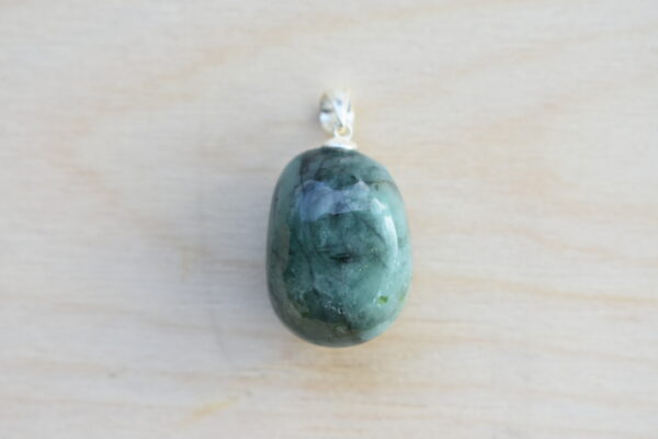 Steinschmuck
