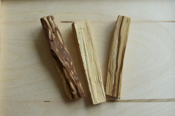 Palo Santo Räucherholz für die energetische Reinigung